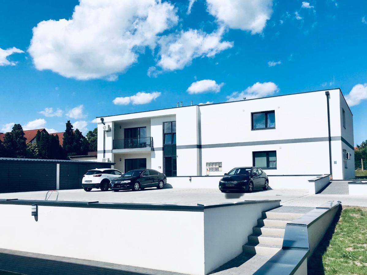 Apartman 001 Bük Eksteriør bilde